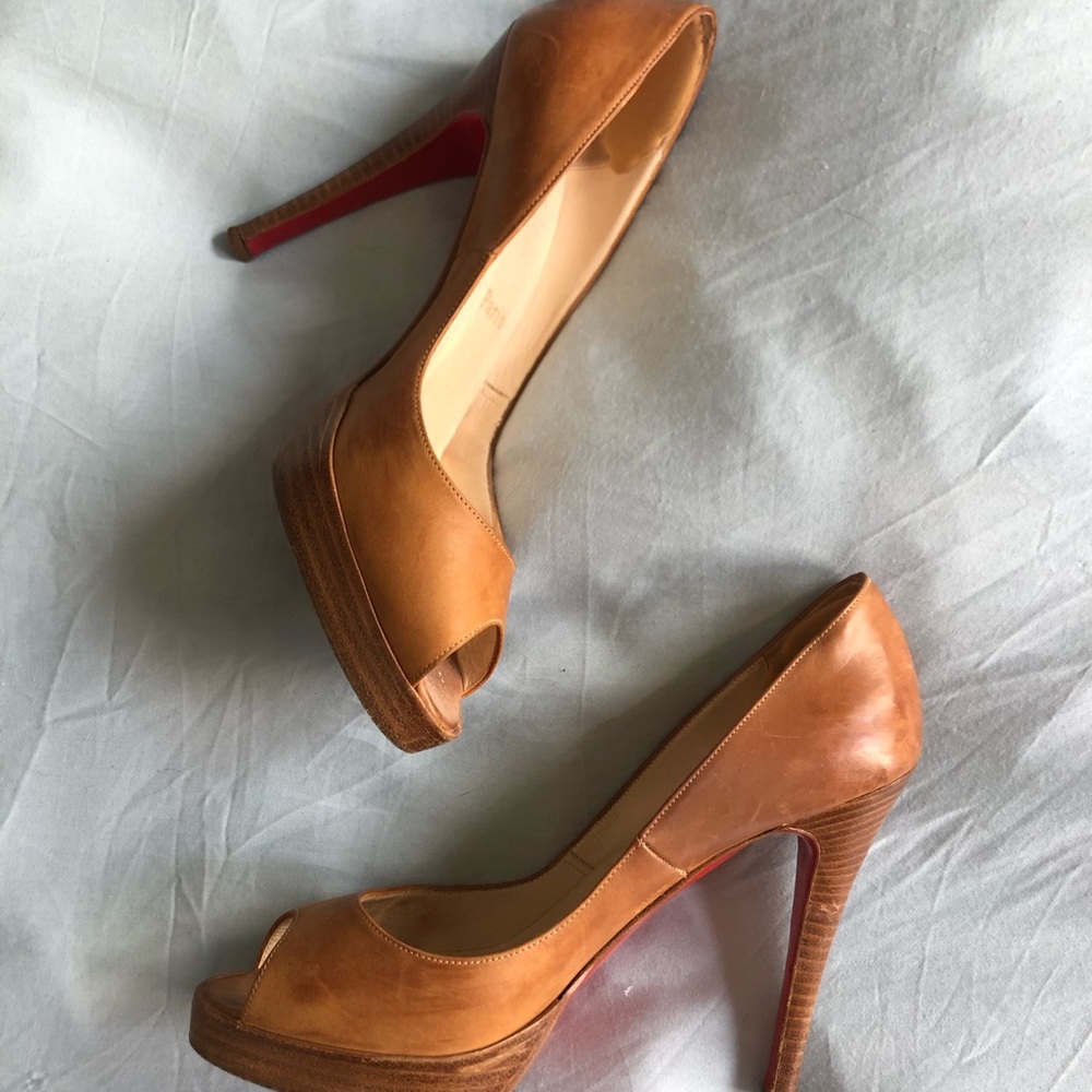 Tan Leather Louboutins